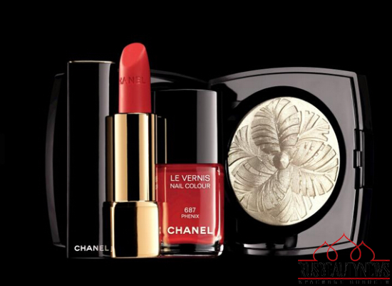 Chanel Plumes Précieuses de Chanel Holiday 2014 Collection look2