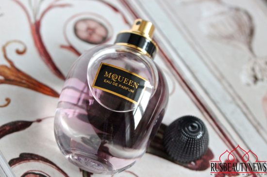 Alexander McQueen McQueen Eau de Parfum обзор